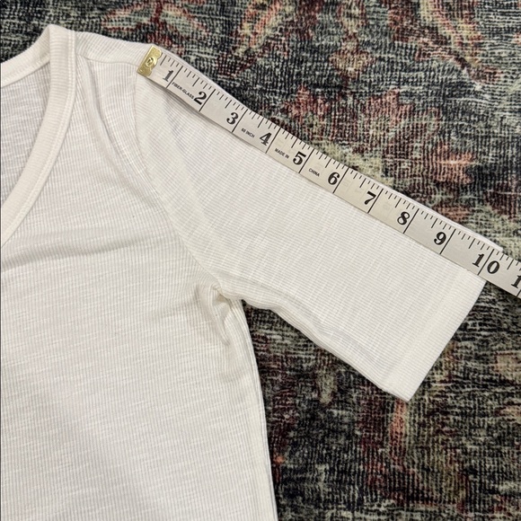 Gap Rib Henley - Picture 2 of 4